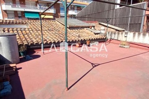 Купить таунхаус в Гранольерс, Испания с 4 спальни, 344м², № 2184 - фото 2