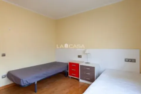 Купить квартиру в Кастельдефельс, Испания с 4 спальни, 109м², № 2189 - фото 16