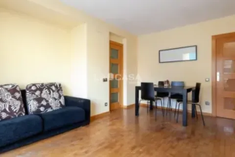 Купить квартиру в Кастельдефельс, Испания с 4 спальни, 109м², № 2189 - фото 5