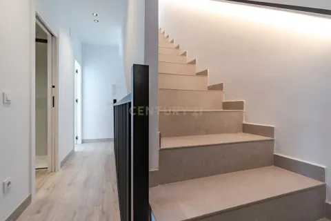 3 chambres house à vendre à Vilanova i la Geltru, Barcelona, Catalonia, Spain № 6877 - photo 19