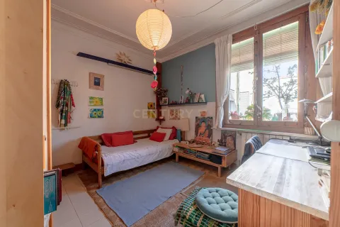 8 chambres apartment à vendre à Barcelona, Catalonia, Spain № 6879 - photo 6