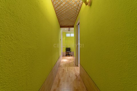 8 chambres apartment à vendre à Barcelona, Catalonia, Spain № 6879 - photo 24