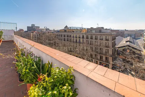 8 chambres apartment à vendre à Barcelona, Catalonia, Spain № 6879 - photo 8