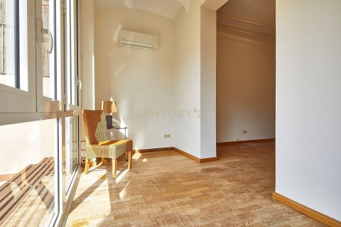 Apartamento de 5 dormitorios en venta en Barcelona, Cataluña, Spain № 6878 - foto 26