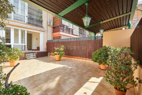 Apartamento de 5 dormitorios en venta en Barcelona, Cataluña, Spain № 6878 - foto 4