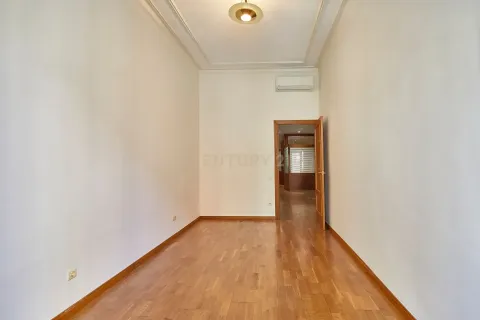 Apartamento de 5 dormitorios en venta en Barcelona, Cataluña, Spain № 6878 - foto 12