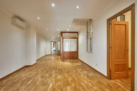 Apartamento de 5 dormitorios en venta en Barcelona, Cataluña, Spain № 6878 - foto 16