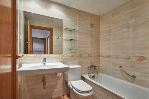 Apartamento de 5 dormitorios en venta en Barcelona, Cataluña, Spain № 6878 - foto 29