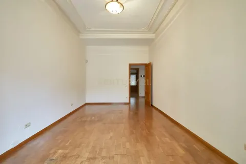 Apartamento de 5 dormitorios en venta en Barcelona, Cataluña, Spain № 6878 - foto 27