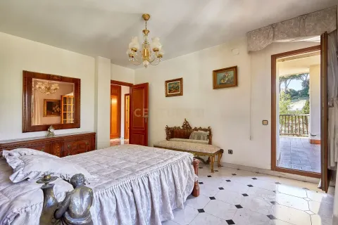Сasa de 6 dormitorios en venta en Sant Fost de Campsentelles, Barcelona, Cataluña, Spain № 6873 - foto 12