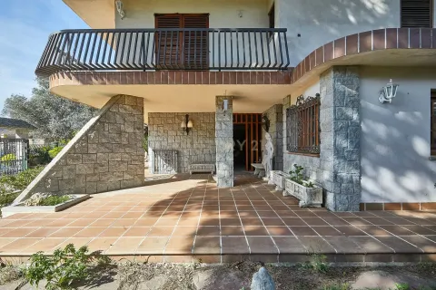 Сasa de 6 dormitorios en venta en Sant Fost de Campsentelles, Barcelona, Cataluña, Spain № 6873 - foto 21