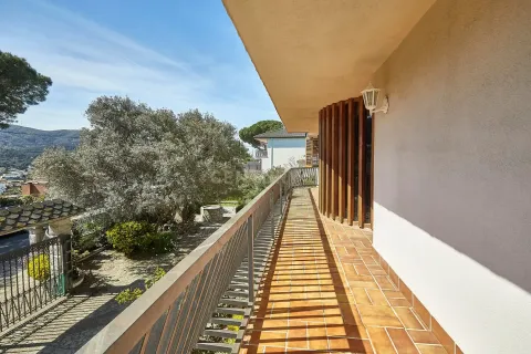 Сasa de 6 dormitorios en venta en Sant Fost de Campsentelles, Barcelona, Cataluña, Spain № 6873 - foto 19