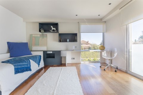 Купить дом в Сан-Кугат-дель-Вальес, Испания с 7 комнат, № 1460 - фото 27