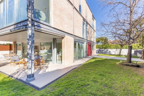 Купить дом в Сан-Кугат-дель-Вальес, Испания с 7 комнат, № 1460 - фото 18