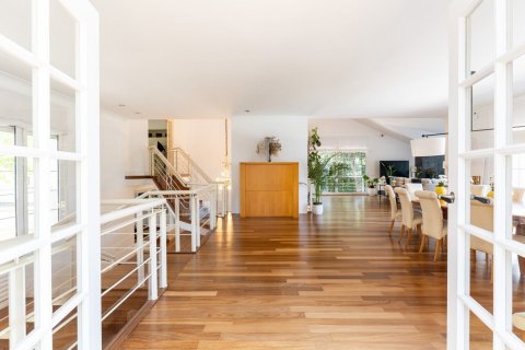 Купить дом в Сан-Кугат-дель-Вальес, Испания с 8 комнат, 1900м², № 1461 - фото 13