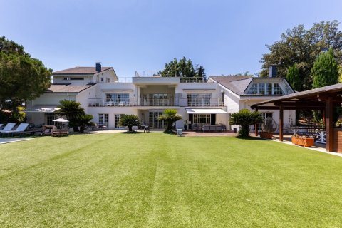 Дом с 7 спальнями в Сан-Кугат-дель-Вальесе, Барселона, Каталония, Испания № 1461