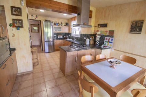 Купить дом в Кома-Руга, Испания с 6 комнат, № 1462 - фото 15