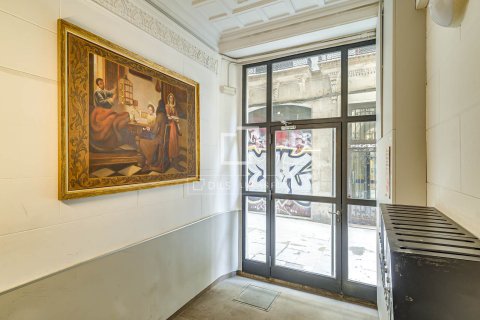 3 bedrooms apartment for sale in Barcelona, Catalonia, Spain № 7119 - photo 28