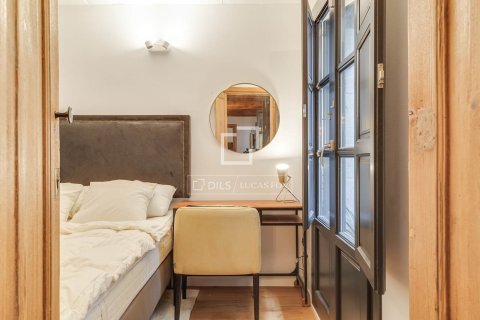 3 bedrooms apartment for sale in Barcelona, Catalonia, Spain № 7119 - photo 16