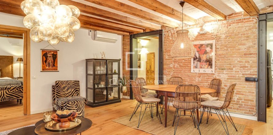 3 bedrooms apartment for sale in Barcelona, Catalonia, Spain № 7119