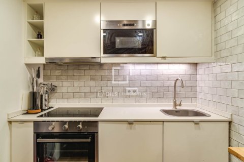 3 bedrooms apartment for sale in Barcelona, Catalonia, Spain № 7119 - photo 5