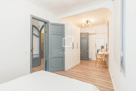 Снять в аренду квартиру в Барселона, Испания с 4 спальни, 137м², № 7122 - фото 18