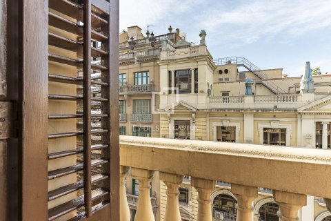 Снять в аренду квартиру в Барселона, Испания с 4 спальни, 137м², № 7122 - фото 9