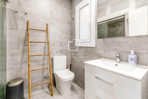 3 bedrooms apartment for sale in Sitges, Barcelona, Catalonia, Spain № 7123 - photo 9