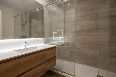 Купить квартиру в Барселона, Испания с 3 спальни, 138м², № 7124 - фото 19