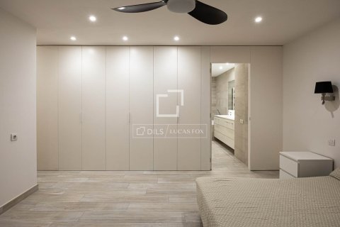 Купить квартиру в Барселона, Испания с 3 спальни, 138м², № 7124 - фото 9