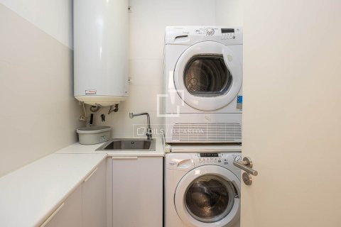 Купить квартиру в Барселона, Испания с 3 спальни, 138м², № 7124 - фото 24