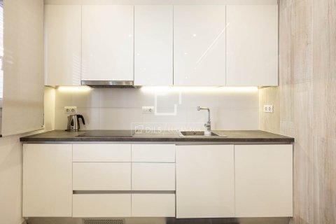 Купить квартиру в Барселона, Испания с 3 спальни, 138м², № 7124 - фото 13