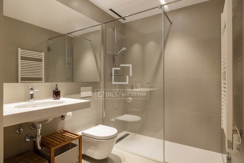 Снять в аренду квартиру в Барселона, Испания 173м², № 7120 - фото 28