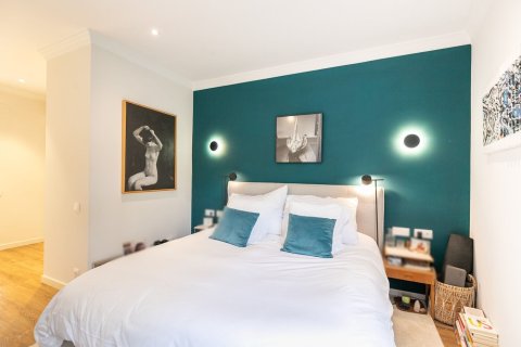 Купить квартиру в Барселона, Испания с 5 комнат, № 1514 - фото 25