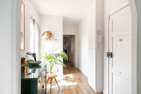 Купить квартиру в Барселона, Испания с 5 комнат, № 1514 - фото 22