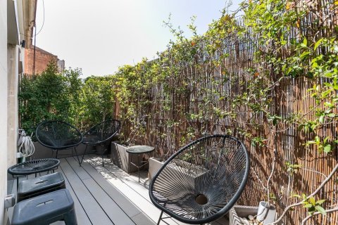 Купить квартиру в Барселона, Испания с 5 комнат, № 1514 - фото 30