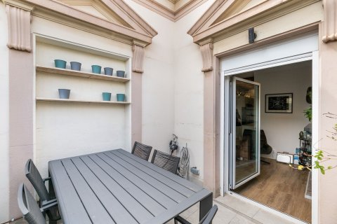 Купить квартиру в Барселона, Испания с 5 комнат, № 1514 - фото 27