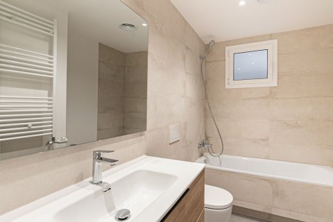 Купить квартиру в Барселона, Испания с 6 комнат, № 1509 - фото 20