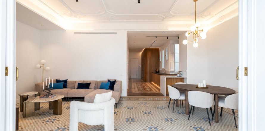 Квартира с 3 спальнями в Барселоне, Каталония, Испания № 1510