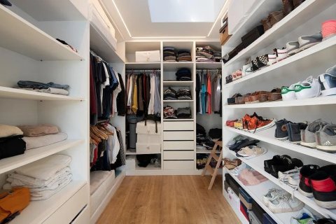 Купить дом в Кастельдефельс, Испания с 7 комнат, 407м², № 1513 - фото 22