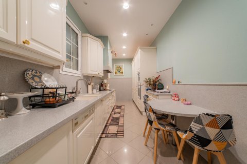 Купить квартиру в Барселона, Испания с 7 комнат, 179м², № 1577 - фото 15