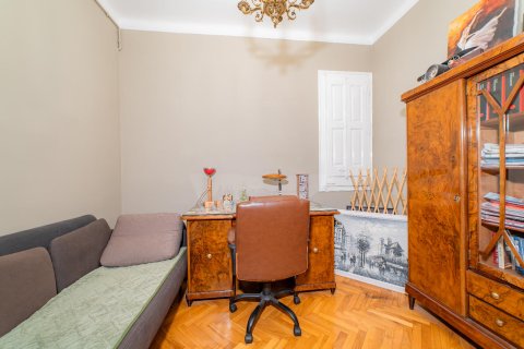 Купить квартиру в Барселона, Испания с 7 комнат, 179м², № 1577 - фото 11