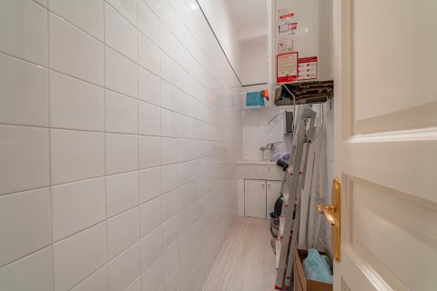 Купить квартиру в Барселона, Испания с 7 комнат, 179м², № 1577 - фото 14