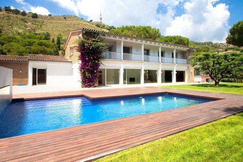 Дом с 7 спальнями в Барселоне, Каталония, Испания № 1574