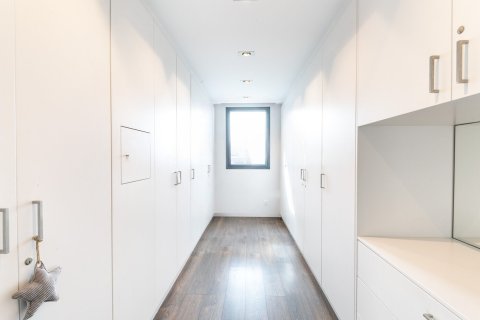 Снять в аренду дом в Барселона, Испания с 11 комнат, № 1572 - фото 13