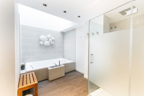 Снять в аренду дом в Барселона, Испания с 11 комнат, № 1572 - фото 12