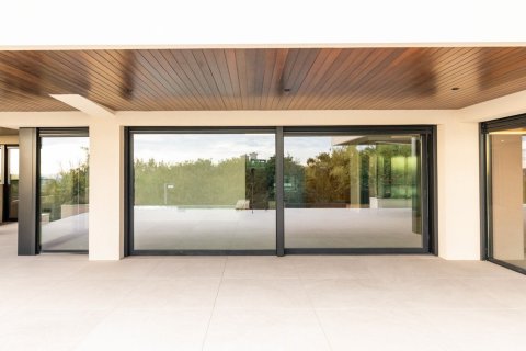 Снять в аренду дом в Барселона, Испания с 6 комнат, № 1575 - фото 2