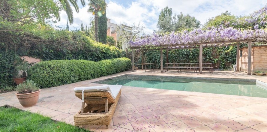 Дом с 6 спальнями в Барселоне, Каталония, Испания № 1571