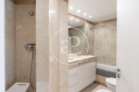 Купить квартиру в Сан-Марти, Барселона, Испания с 4 спальни, 175м², № 2434 - фото 20