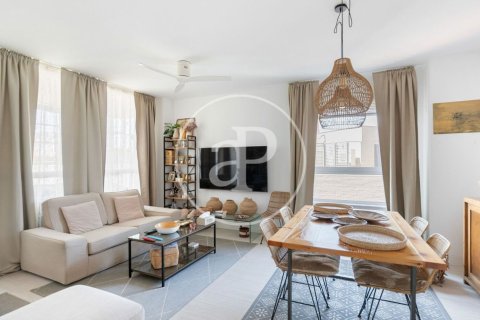 Купить квартиру в Сан-Марти, Барселона, Испания с 4 спальни, 175м², № 2435 - фото 2